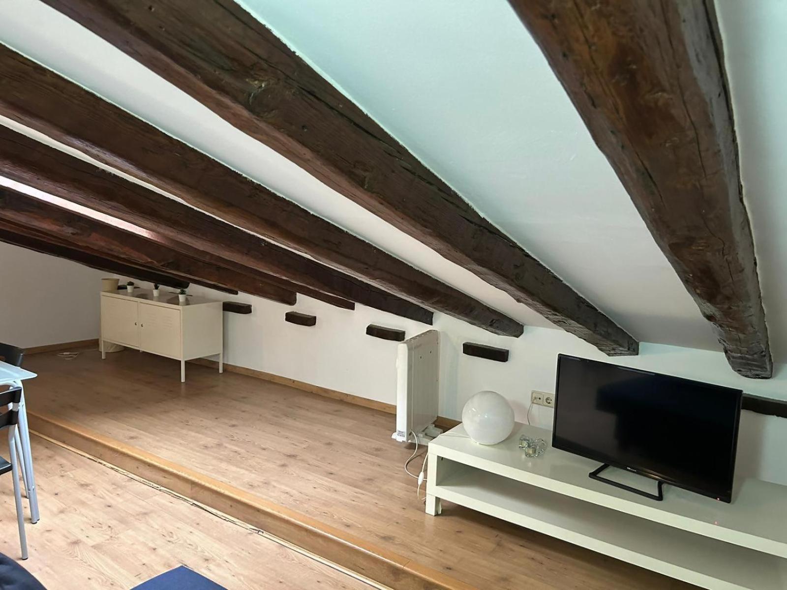 Comodo Atico En Tirso De Molina Madrid Ngoại thất bức ảnh